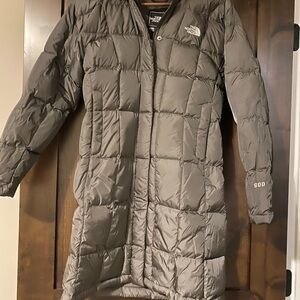 The North Face Metropolis Parka 600